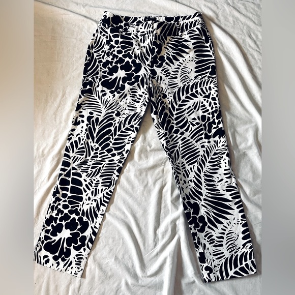 Talbots Pants - Talbots black and white capris size 8